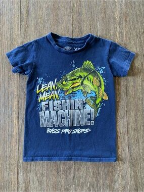 Bass Pro Shops fishing tee